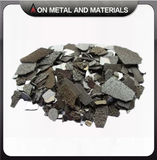 Електролитни манганови люспи